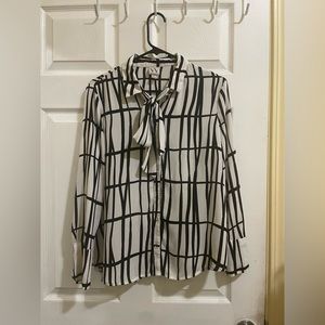 Worthington Blouse With Ribbon